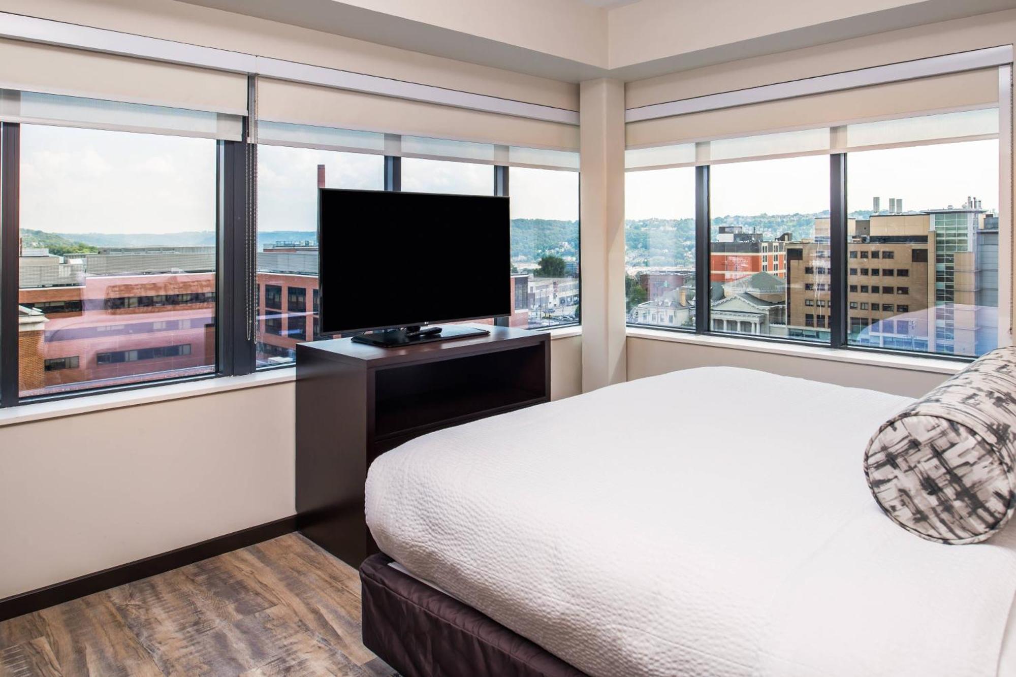 Residence Inn By Marriott Pittsburgh Oakland/University Place Bagian luar foto