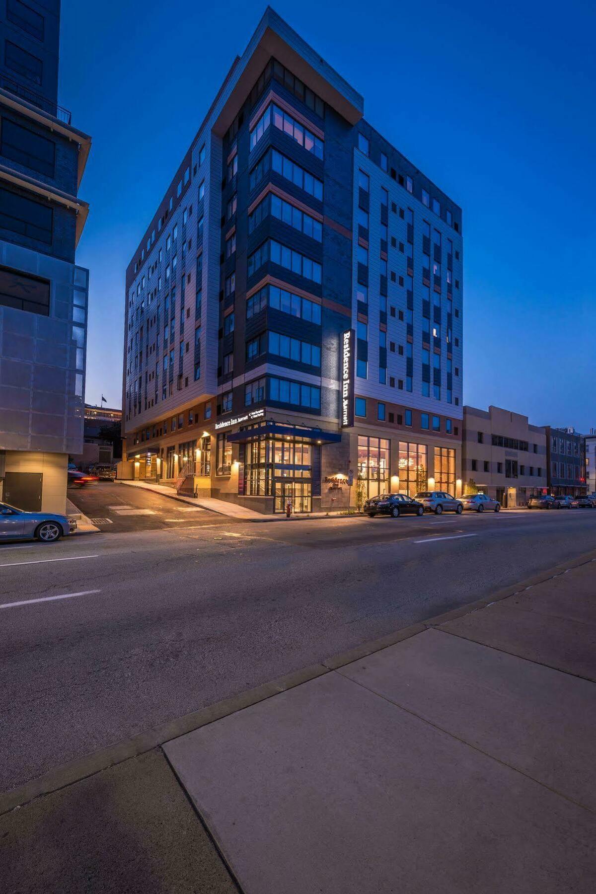 Residence Inn By Marriott Pittsburgh Oakland/University Place Bagian luar foto
